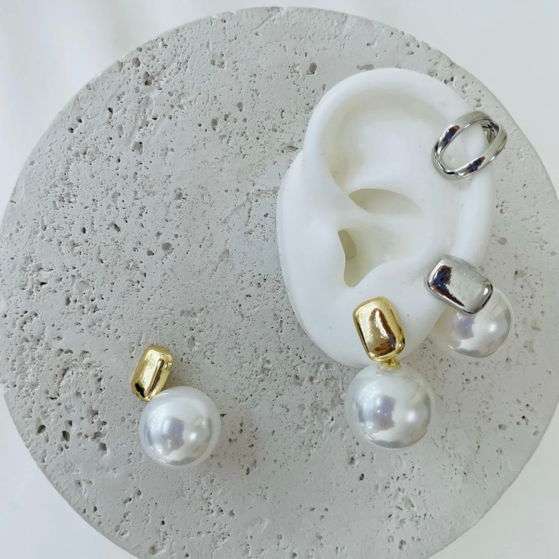 Aretes Perlas Modernas